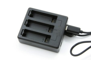 Ładowarka potrójna USB do akumulatorów GoPro HERO 4